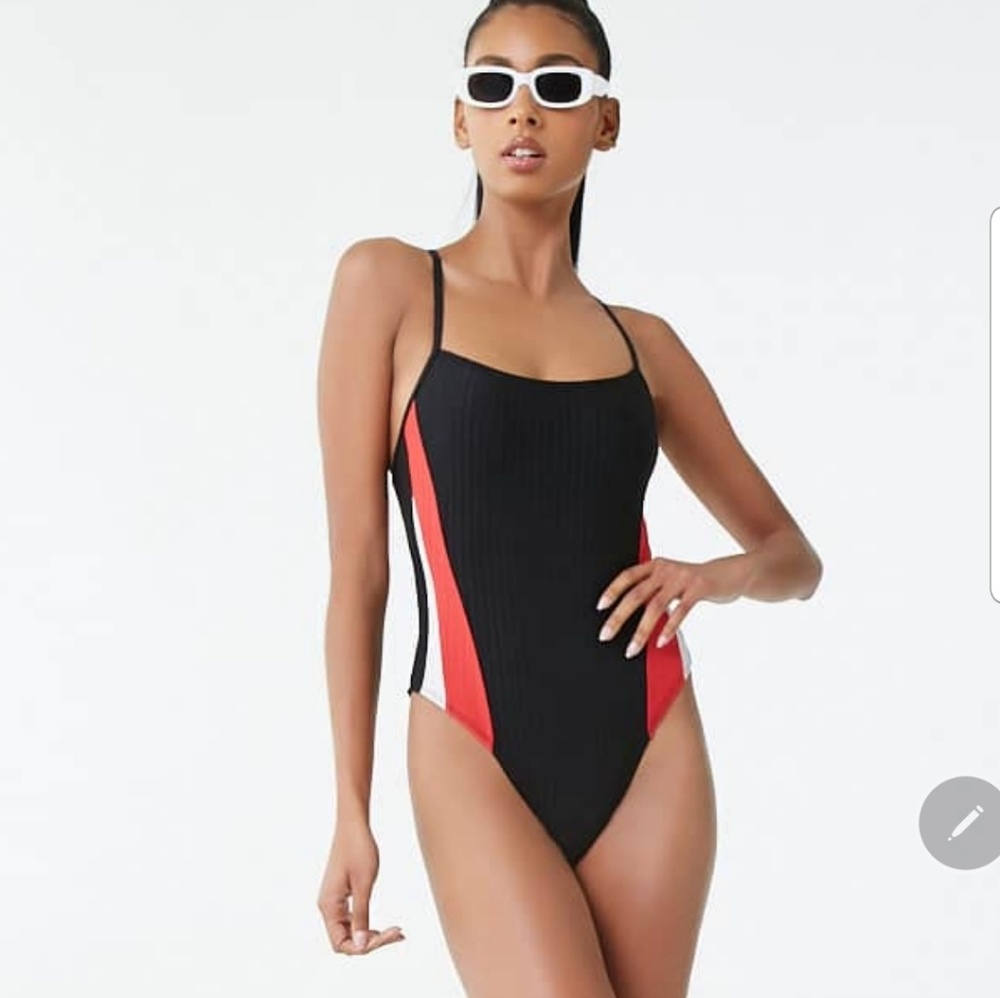 NEW Active one-piece swimsuit